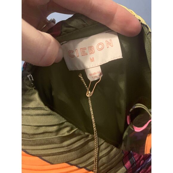 CIEBON Printed Multicolor Micro Pleat Dress with Long Sleeves, NWT, size M - Picture 6 of 7